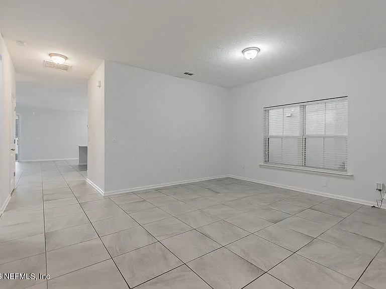 1492 Autumn Pines Dr — Photo 8