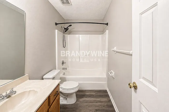 5597 Blackburg Dr — Photo 14