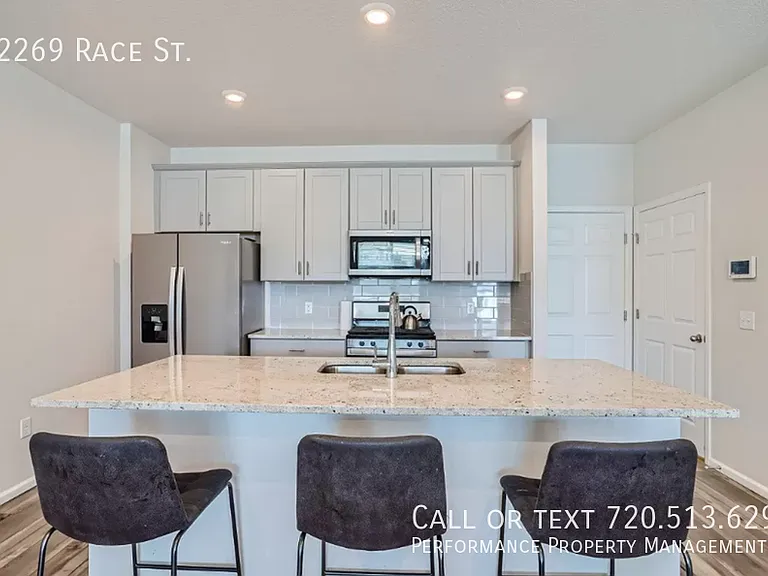 12269 Race St — Photo 15
