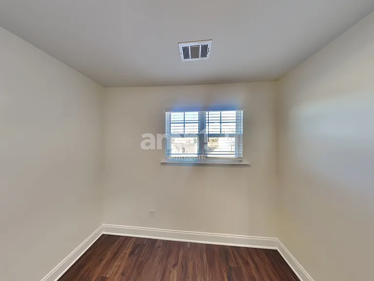 2023 Williamshire Ln — Photo 22
