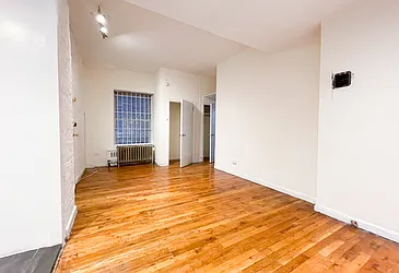 Rented by Kahen Properties