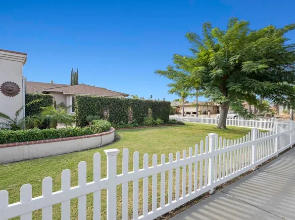 2101 Holly Ave, Escondido, CA 92027