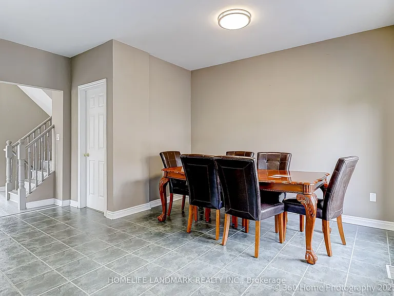 189 Leitchcroft Cres #UPPER — Photo 20