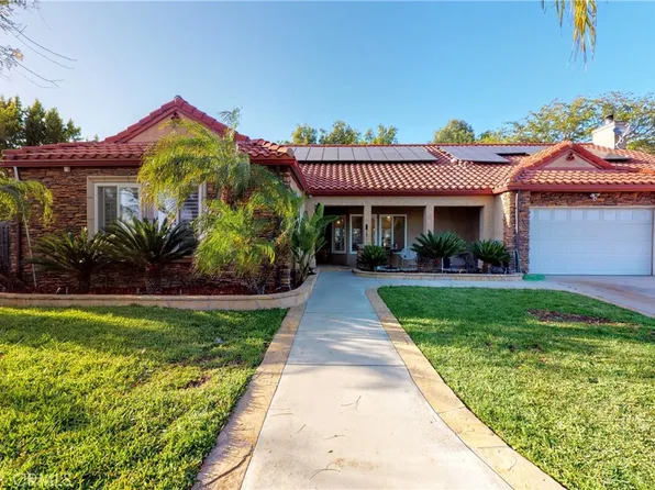 10123 Orcas Ave, Sunland, CA 91040