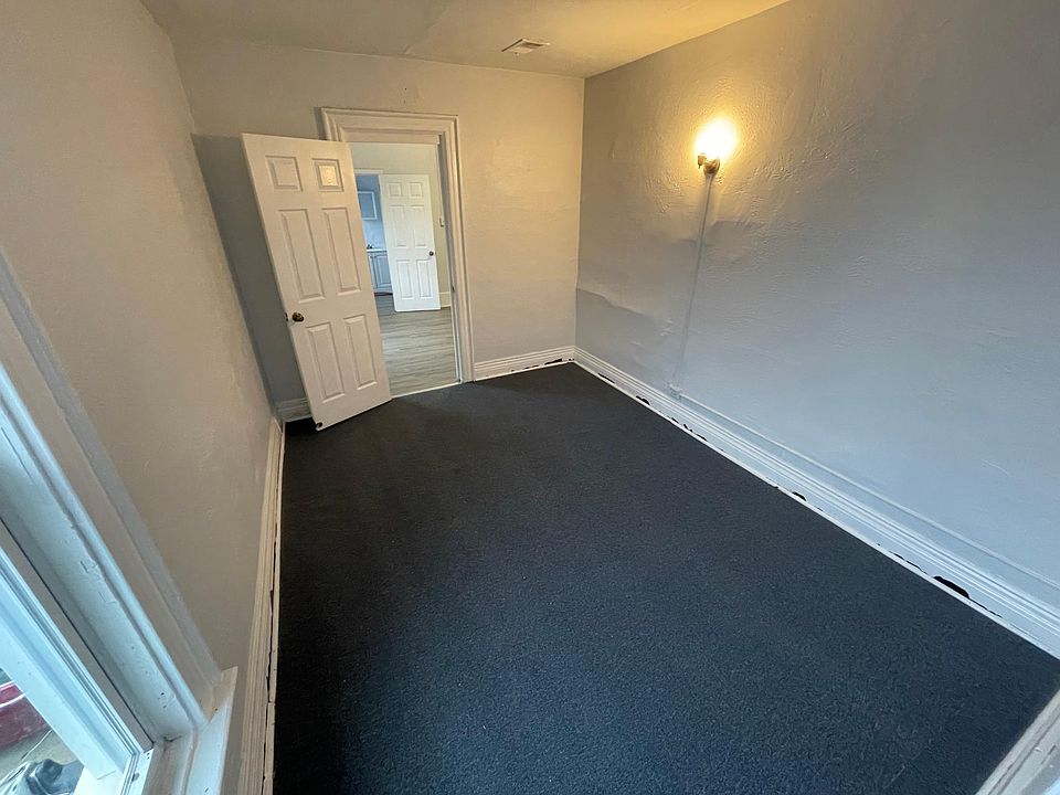 1st image of 327 Hampshire St #3