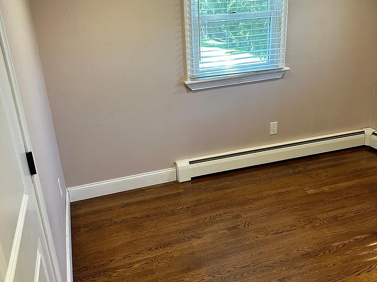 16 Meadow Rd — Photo 7