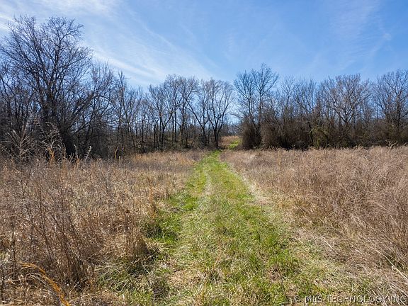 2nd image of 67 S 4320th Rd