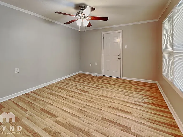 2109 Dove Tree Ln — Photo 7