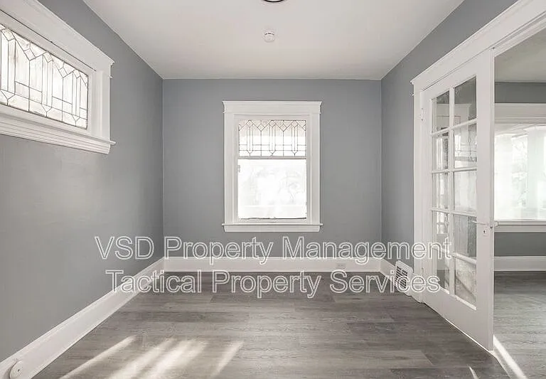 11429 Lardet Ave #DOWN — Photo 8