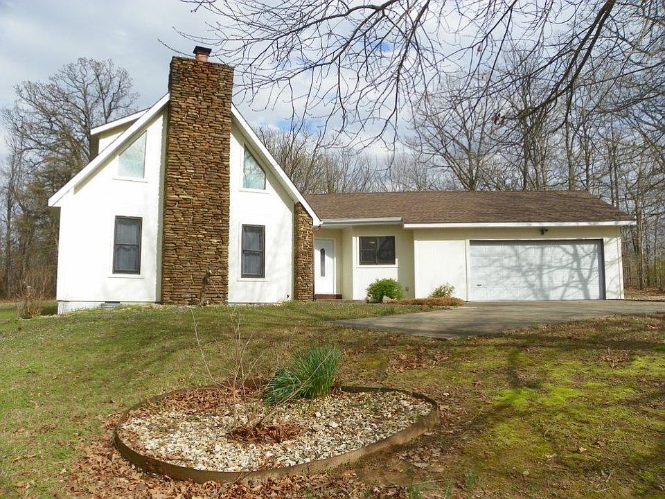 1st image of 4 Kirkconnel Ln
