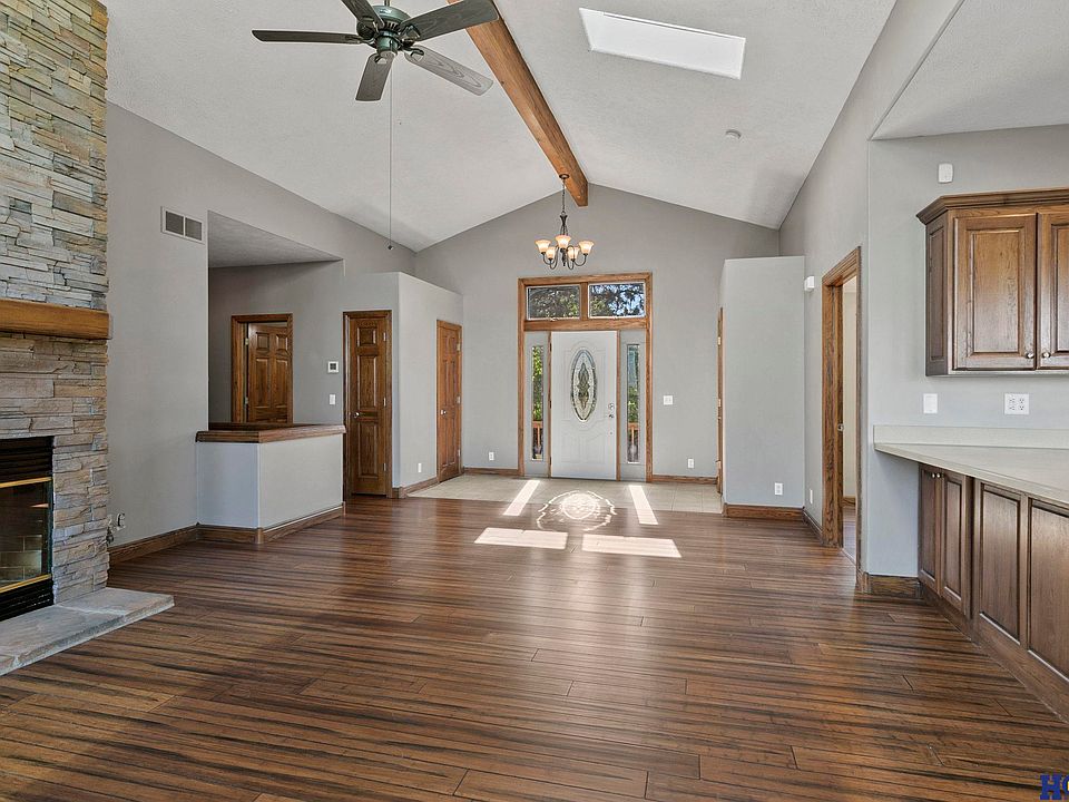 1900 N 162nd St, Lincoln, NE 68527 | Zillow