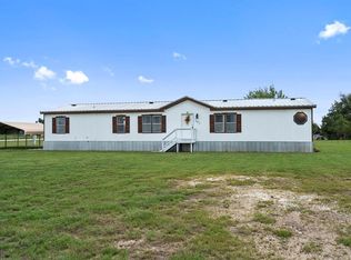 102 Anvil Ct, Weatherford, TX 76088