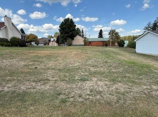 2 Ajit Rd, Friedens, PA 15541