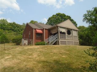 124 Cook Stewart Ln, Hookstown, PA 15050