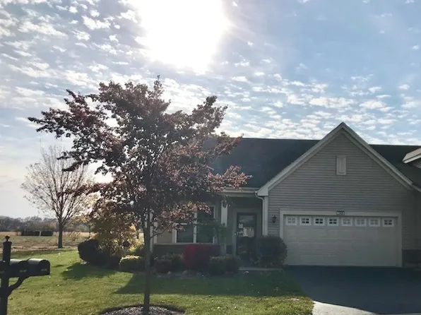1649 Kelley Ln #1649, Hampshire, IL 60140