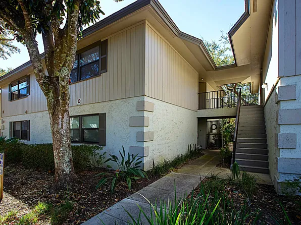 28 Catalonia Ct, Saint Augustine, FL 32086