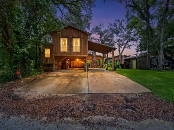 339 Big Cedar Rd, Ponce De Leon, FL 32455