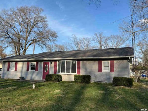 208 N Spillertown Rd, Marion, IL 62959