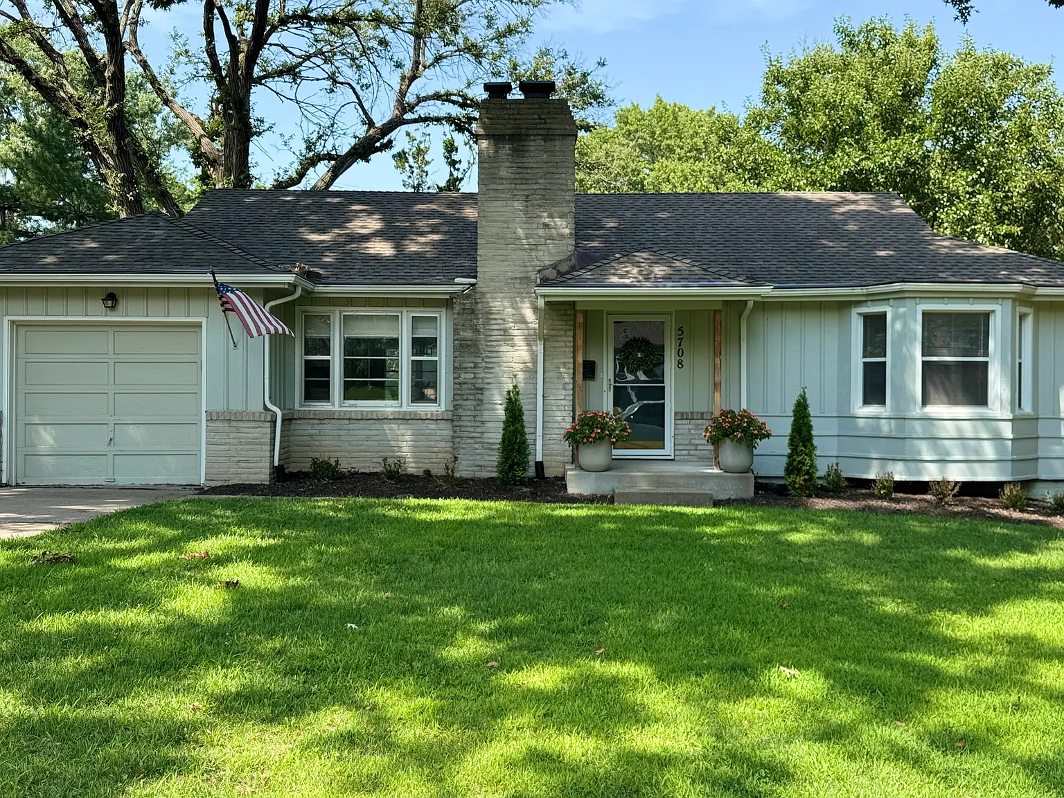 3 bed, 1550 sqft, $2,750 — Photo 1