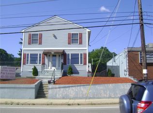 62 Putnam Pike, Johnston, RI 02919