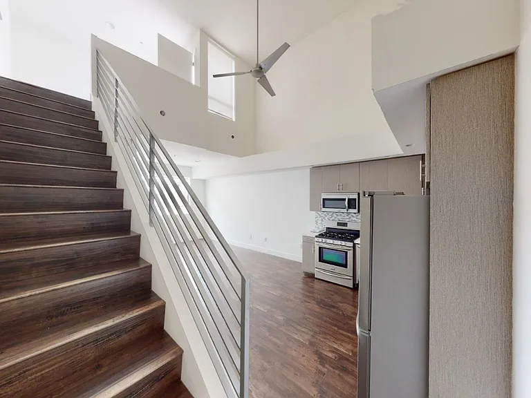 Lindblade Lofts — Photo 3