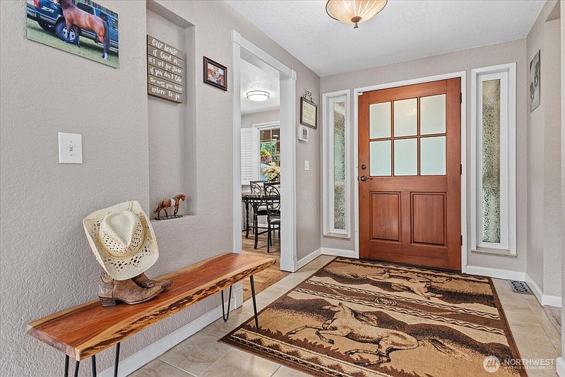 5th image of 29832 Kent Black Diamond Road SE