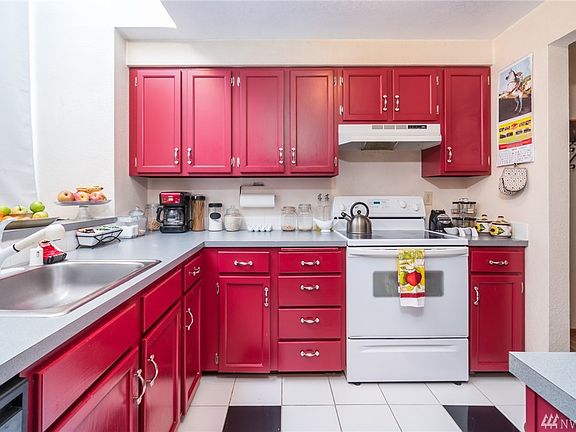4th image of 4815 76th St NE APT 46