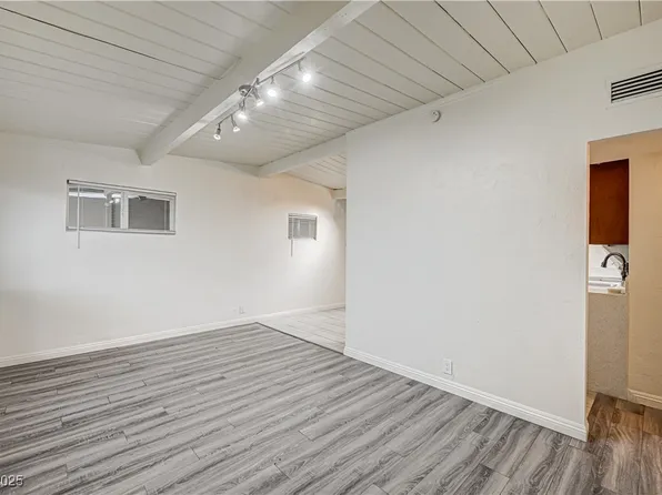 701 Harvard St, Las Vegas, NV 89107