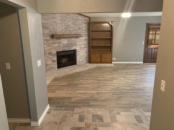 Entry to living room