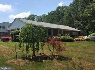 6 Cedarwood Rd, Wyomissing, PA 19610