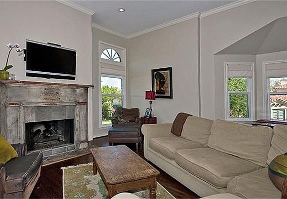 5th image of 4142 Herschel Ave APT 105