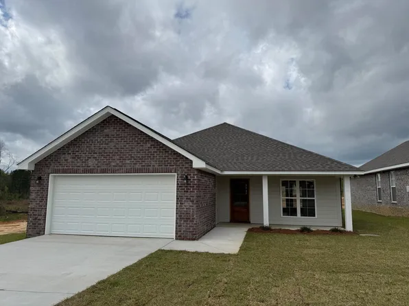 30 S Fairfax Dr, Hattiesburg, MS 39402