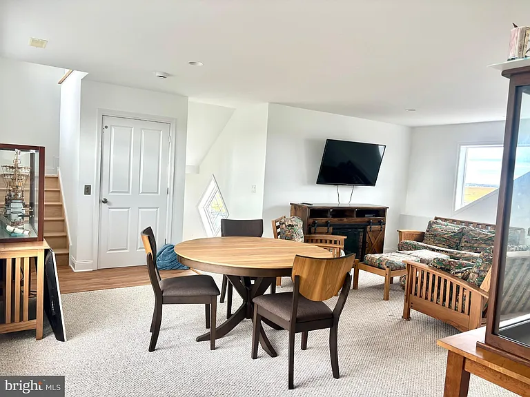 448 Dock Rd — Photo 25