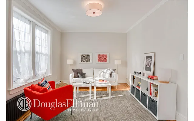 Sold by Douglas Elliman | media 29