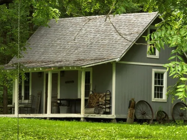 29855 Clear Creek Road, Boscobel, WI 53805