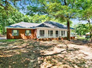 8520 Vintage Woods Dr, Mobile, AL 36619