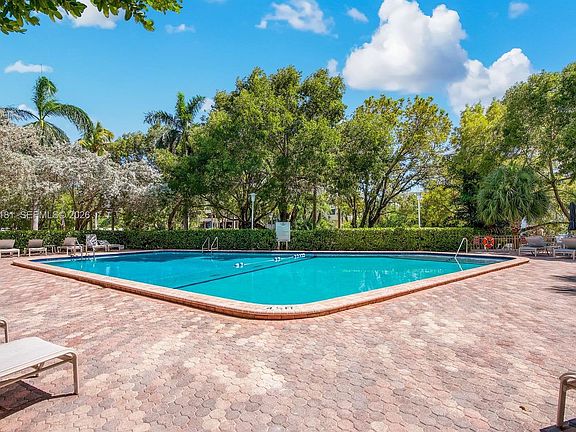 2nd image of 155 Ocean Lane Dr APT 103