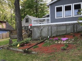 5960 McKibbin Rd, Delton, MI 49046