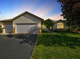 2415 Hulett Ave, Faribault, MN 55021