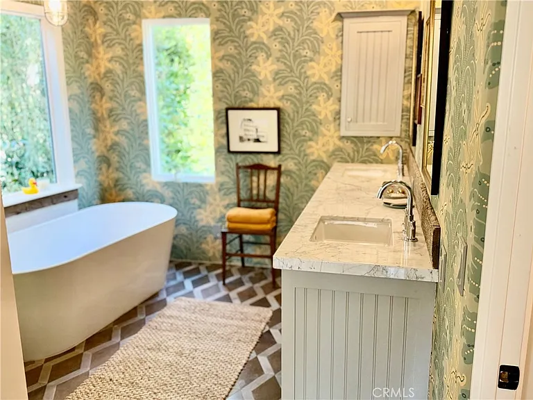 31869 Sea Level Dr — Photo 10