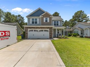 424 Derby Ln, Hope Mills, NC 28348