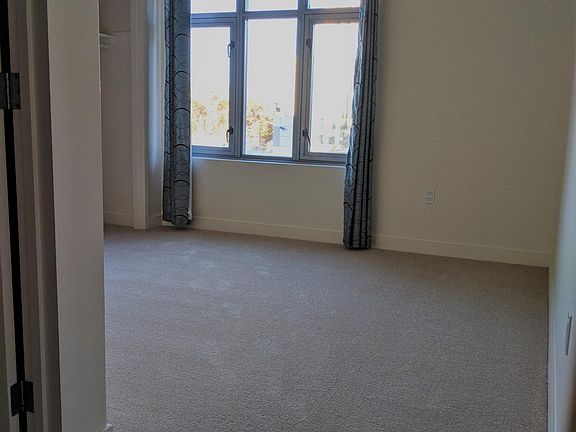 5th image of 175 W Saint James St Floor 5