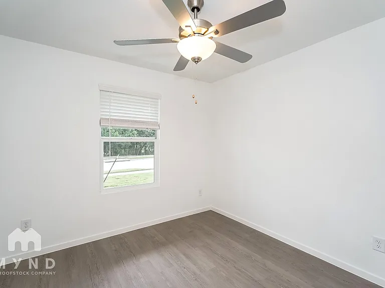 2732 River Knoll Ln — Photo 16