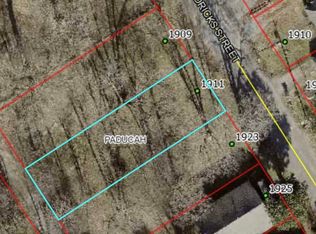 1911 Hendricks St, Paducah, KY 42003