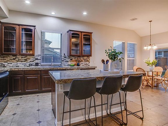 3rd image of 1609 Kittyhawk Dr