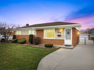 27241 Crestwood Dr, Warren, MI
