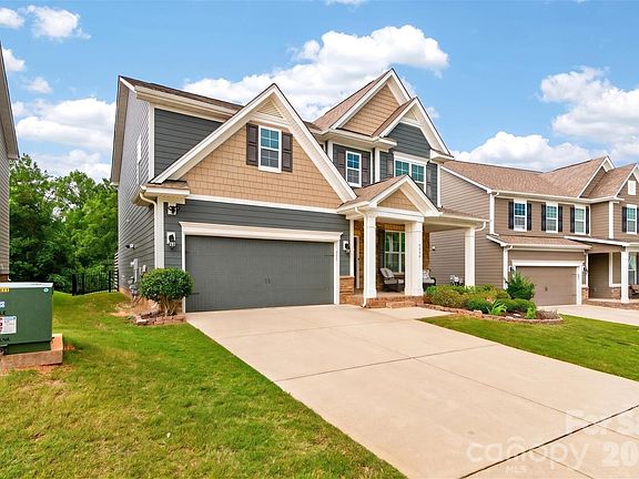 2nd image of 3009 Lydney Cir