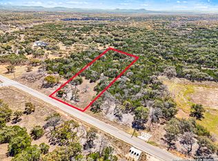 22 Clearwater Canyon Rd, Bandera, TX 78003