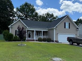 92 Southern Oak Dr, Camden, SC 29020