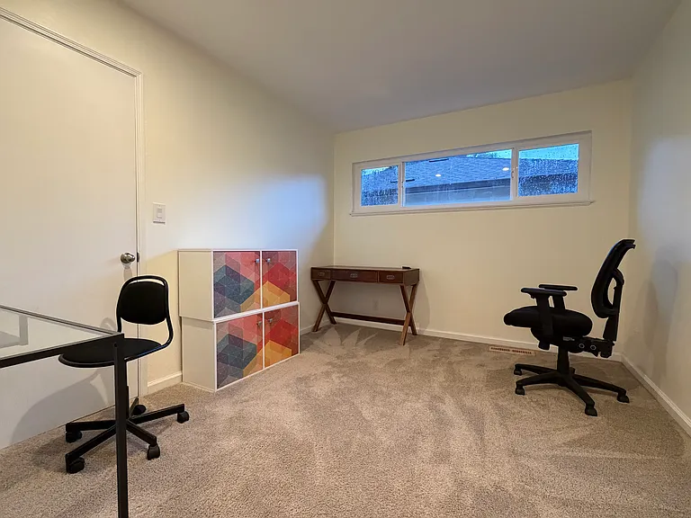 22721 Wildwood St — Photo 14